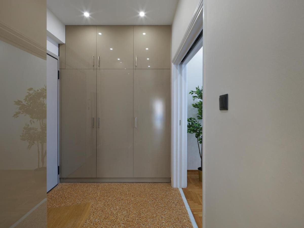 Metro Fix Apartment Афины Экстерьер фото